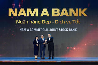 Nam A Bank lần thứ 6 liên tiếp nhận giải ‘Nơi làm việc tốt nhất châu Á’ 