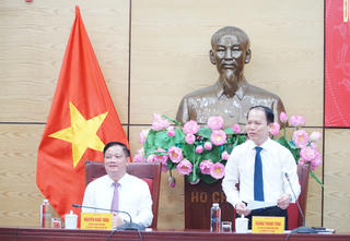 Bộ trưởng Hoàng Thanh Tùng làm việc với tỉnh Nghệ An về công tác tư pháp và thi hành án dân sự