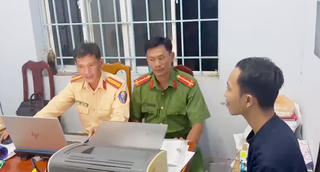 Phát hiện, tạm giữ nhiều xe mô tô, xe gắn máy độ, chế tại An Giang Phát hiện, tạm giữ nhiều xe mô tô, xe gắn máy độ, chế tại An Giang