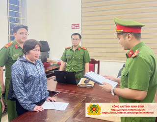 Khởi tố người phụ nữ dùng căn cước, sổ đỏ giả lừa chiếm đoạt 11 tỷ đồng