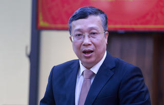 Khai trừ khỏi Đảng Thứ trưởng Bộ Nông nghiệp và Môi trường Hoàng Trung và 4 đảng viên