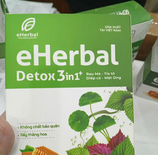 Tiêu hủy gần 76.000 hộp bột rau vi phạm của Công ty CP Sản xuất và Thương mại Eherbal