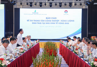 Petrovietnam làm việc với tỉnh Hà Tĩnh về định hướng hợp tác công nghiệp – năng lượng