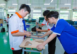 Đề xuất trường trung học nghề có 5 môn bắt buộc, 30% chương trình ứng dụng nghề nghiệp