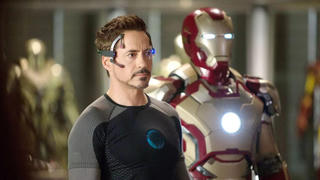 Điểm tin showbiz 18/08: Robert Downey Jr. tái xuất vai Iron Man sau hơn 7 năm