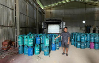 Phát hiện đường dây san chiết, phân phối LPG giả mạo nhãn hiệu quy mô lớn