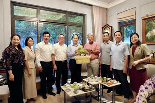 Kỷ niệm Ngày truyền thống, lãnh đạo Bộ Tư pháp thăm nguyên lãnh đạo Bộ qua các thời kỳ