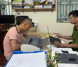 Khởi tố, tạm giam người đàn ông dâm ô với hai bé gái ở Hưng Yên