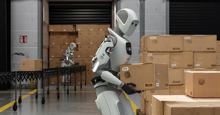 Elon Musk: 1 tỷ robot hình người xuất hiện trong 10 năm tới, làm việc vượt toàn bộ nhân loại