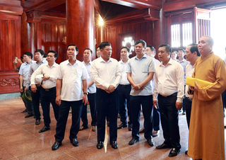 Bí thư Tỉnh ủy Nguyễn Hồng Thái kiểm tra tiến độ Công viên Văn Miếu