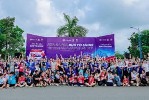 Chuỗi sự kiện tựu trường tại Hệ thống UKA: Gây quỹ từ đường chạy và lan tỏa "1.000 hành động xanh"