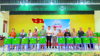 Saigon Co.op mang “Siêu thị 0 đồng” đến hơn 3.500 người dân khó khăn
