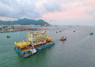 Trạm biến áp điện gió ngoài khơi của PETROVIETNAM lần đầu xuất khẩu sang châu Âu