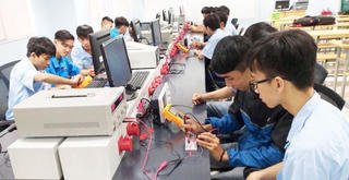 Đề xuất tăng quyền tự chủ, giảm sổ sách tại các trung tâm giáo dục nghề nghiệp, thường xuyên