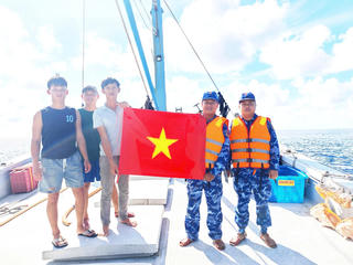 Bền bỉ nơi đầu sóng, quyết tâm gỡ “thẻ vàng” IUU	