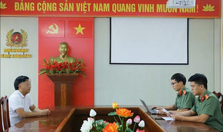 Cắt ghép, đăng tin sai sự thật về mưa lũ ở Hà Tĩnh, chủ Facebook bị phạt 15 triệu đồng
