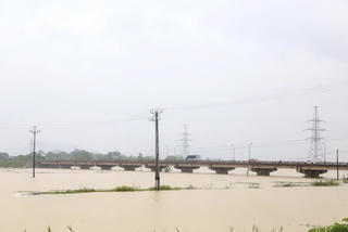 Lũ sông Bôi lên nhanh, Phú Thọ, Ninh Bình và Thanh Hóa chủ động ứng phó