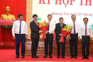 Ông Bùi Hoàng Phương được bầu giữ chức Chủ tịch UBND tỉnh Quảng Trị