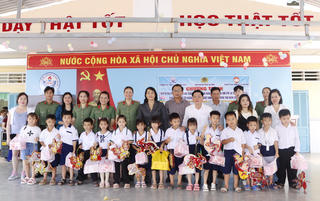 Trung thu yêu thương đến với trẻ em Cà Mau
