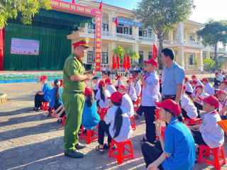 Xây dựng văn hóa thượng tôn pháp luật: Tạo môi trường để người dân, doanh nghiệp “muốn làm đúng, dễ làm đúng”