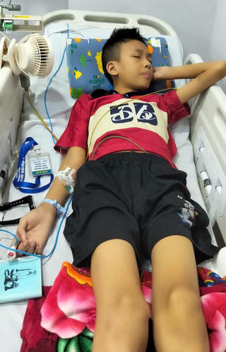 Cháu bé mắc bệnh tim mong có cơ hội được ghép tim, giành lại sự sống
