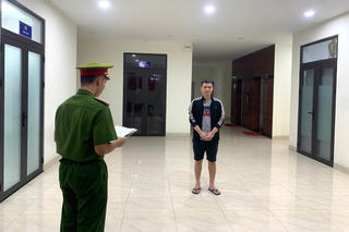 Chiếm đoạt 30.000 USD của người nước ngoài, rồi từ Đà Nẵng vào Khánh Hòa lẩn trốn