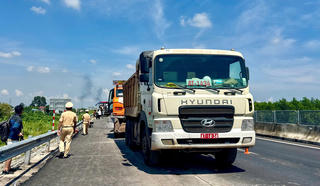 Xử lý các vị trí lún, nứt trên cao tốc Biên Hòa - Vũng Tàu