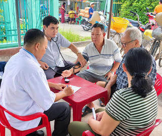 Cà Mau: Phường Bạc Liêu đẩy nhanh số hóa hồ sơ sức khỏe, chủ động chăm sóc người dân Cà Mau: Phường Bạc Liêu đẩy nhanh số hóa hồ sơ sức khỏe, chủ động chăm sóc người dân