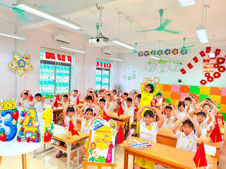 Phó Thủ tướng yêu cầu tháo gỡ vướng mắc về đất đai, thuế và tín dụng để thúc đẩy xã hội hóa giáo dục