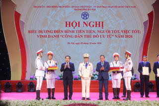Trung tướng Nguyễn Thanh Tùng được vinh danh “Công dân thủ đô ưu tú” năm 2026