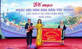 Bế mạc Ngày hội Văn hóa dân tộc Mông lần thứ IV tại Điện Biên