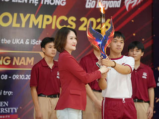Cheerleading 'đốt cháy' khán đài UKA & iSchool Olympics 2026