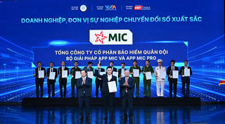 MIC được vinh danh tại Giải thưởng Chuyển đổi số Việt Nam 2026 với bộ giải pháp bảo hiểm số