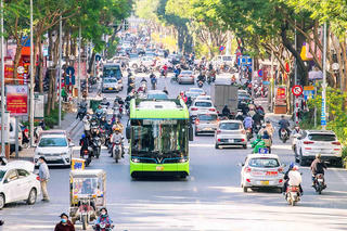 Từ ngày 15/10, giá trông giữ xe ở Hà Nội có nơi tăng gấp đôi
