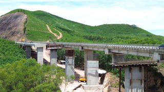 Dự án mở rộng cao tốc Bắc - Nam đoạn Cam Lộ - La Sơn: Rà soát toàn bộ năng lực thực tế các nhà thầu