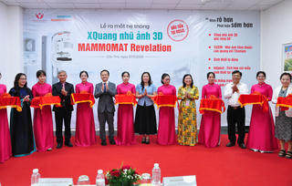 Cần Thơ đưa vào sử dụng hệ thống nhũ ảnh 3D tích hợp AI đầu tiên tại ĐBSCL