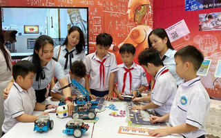 Bài học làm người trong phòng, chống bạo lực học đường