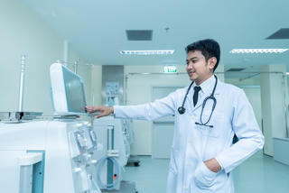 Hiện đại hóa bệnh viện: Khoảng cách từ sở hữu công nghệ đến năng lực vận hành