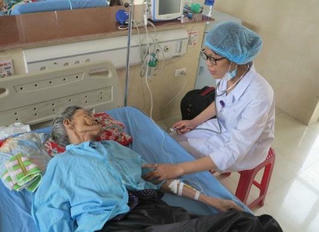 Trung tâm y tế huyện Thanh Ba: Học tập và làm việc theo tấm gương đạo đức Hồ Chí Minh