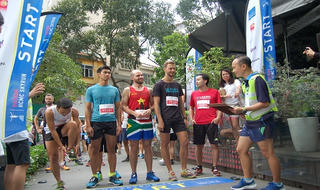 Mừng kỷ niệm 7 năm thành lập tòa tháp Bitexco Financial Tower: Bitexco tài trợ cuộc thi chạy thang bộ HCMC SkyRun