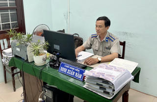 Chấp hành viên được Chủ tịch UBND thành phố Huế gửi Thư khen