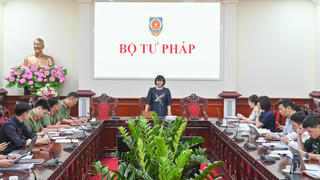 Hoàn thiện hệ thống pháp luật về bảo vệ dữ liệu cá nhân 