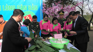 Xuân Biên phòng ấm lòng dân bản