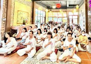 “Chúng ta sống khỏe” - Thiền dưỡng sinh năng lượng