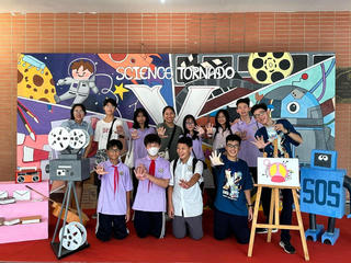 7.000 người cùng 'đánh thức niềm đam mê khoa học'