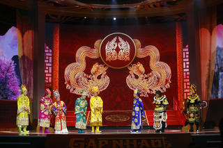 Táo Quân 2024: Khi Ngọc Hoàng vi hành