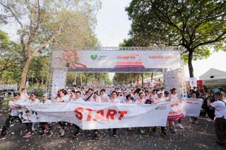 1.549 bệnh nhi được phẫu thuật tim miễn phí qua chương trình “Chạy vì trái tim”