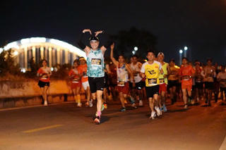 15.000 vận động tham gia giải chạy Longbien Marathon 2024
