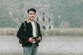 Á quân Giọng hát hay Hà Nội 2024 Đinh Xuân Đạt say đắm vẻ đẹp Hà Nội