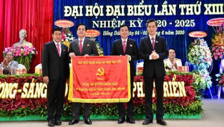 Bí thư Bạc Liêu: "Huyện Hồng Dân cần phát huy tối đa tiềm năng lợi thế vốn có để phát triển"